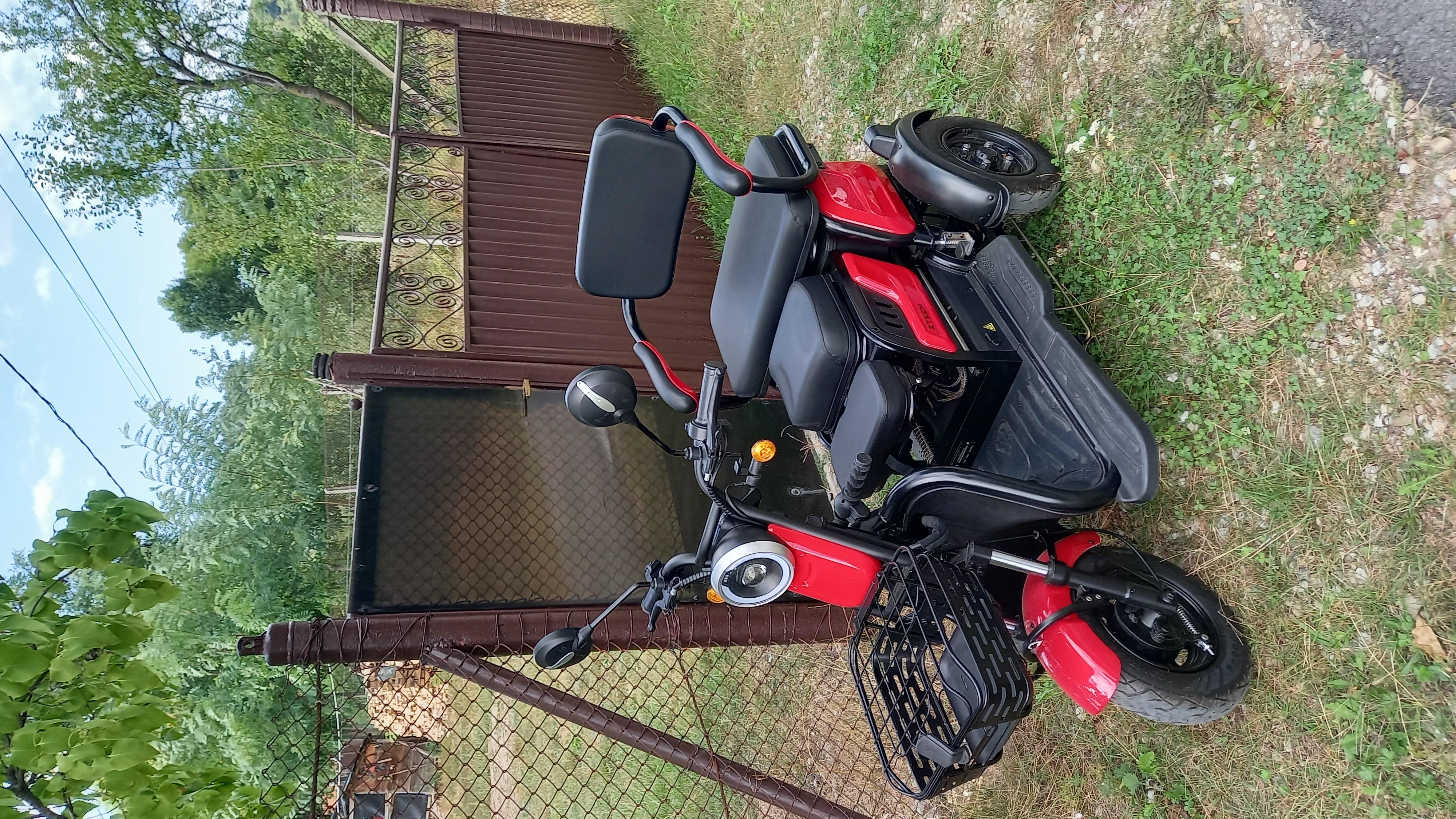 Vànd Tricicletà electricà 1300watti ca nouà