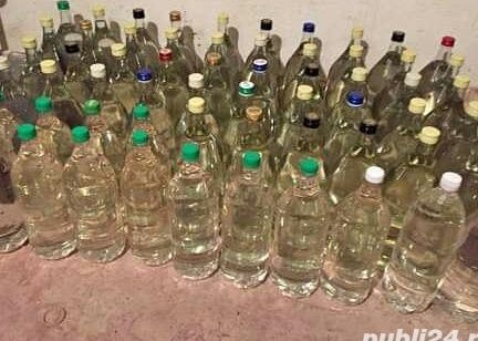 VÂND ȚUICĂ NATURALĂ  DIN VIN . 55 DE GRADE.