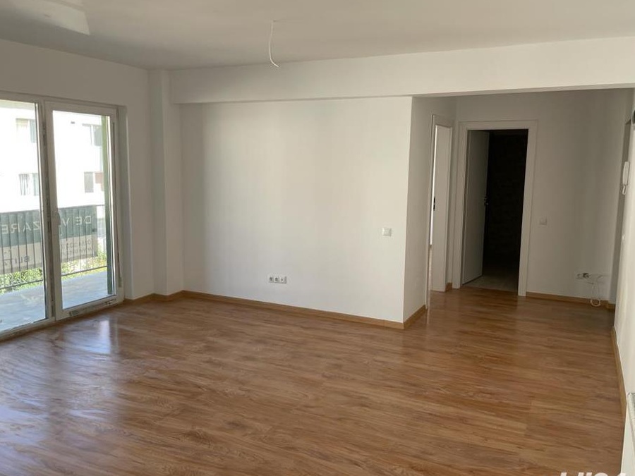 Vand urgent apartament cu 2 camere