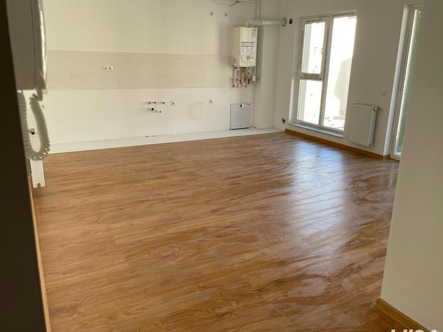 Vand urgent apartament cu 2 camere