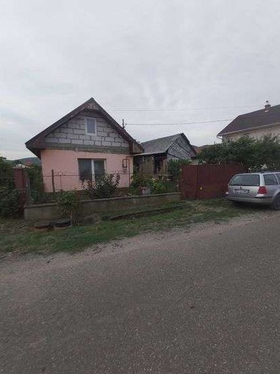 Vand urgent casa cu gradina Seini, Maramures
