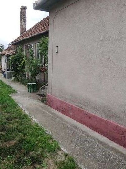 Vand urgent casa Urvind