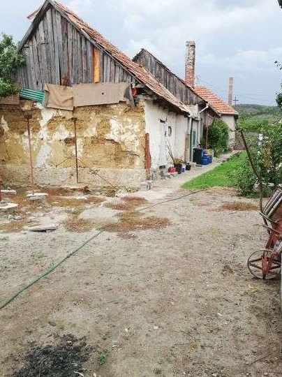 Vand urgent casa Urvind