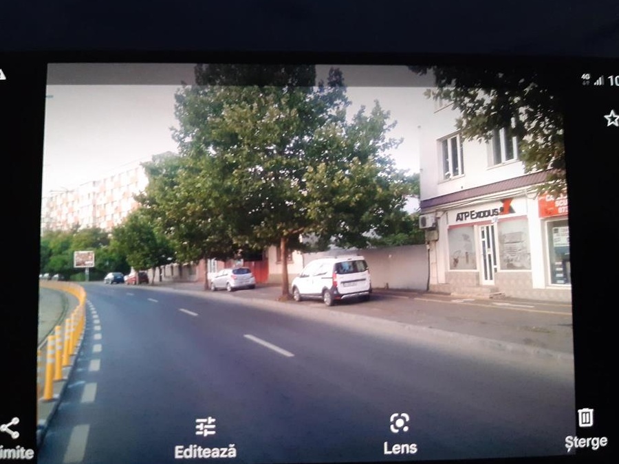 Vând vila soseaua viilor
