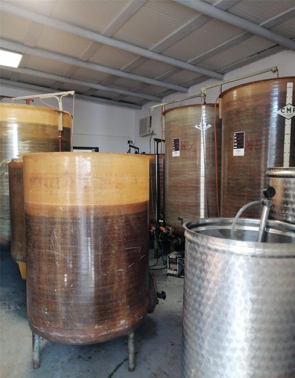 Vând vin Busuioaca de Bohotin