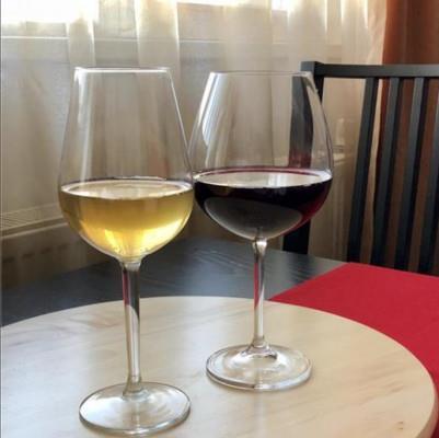 Vand vin natural