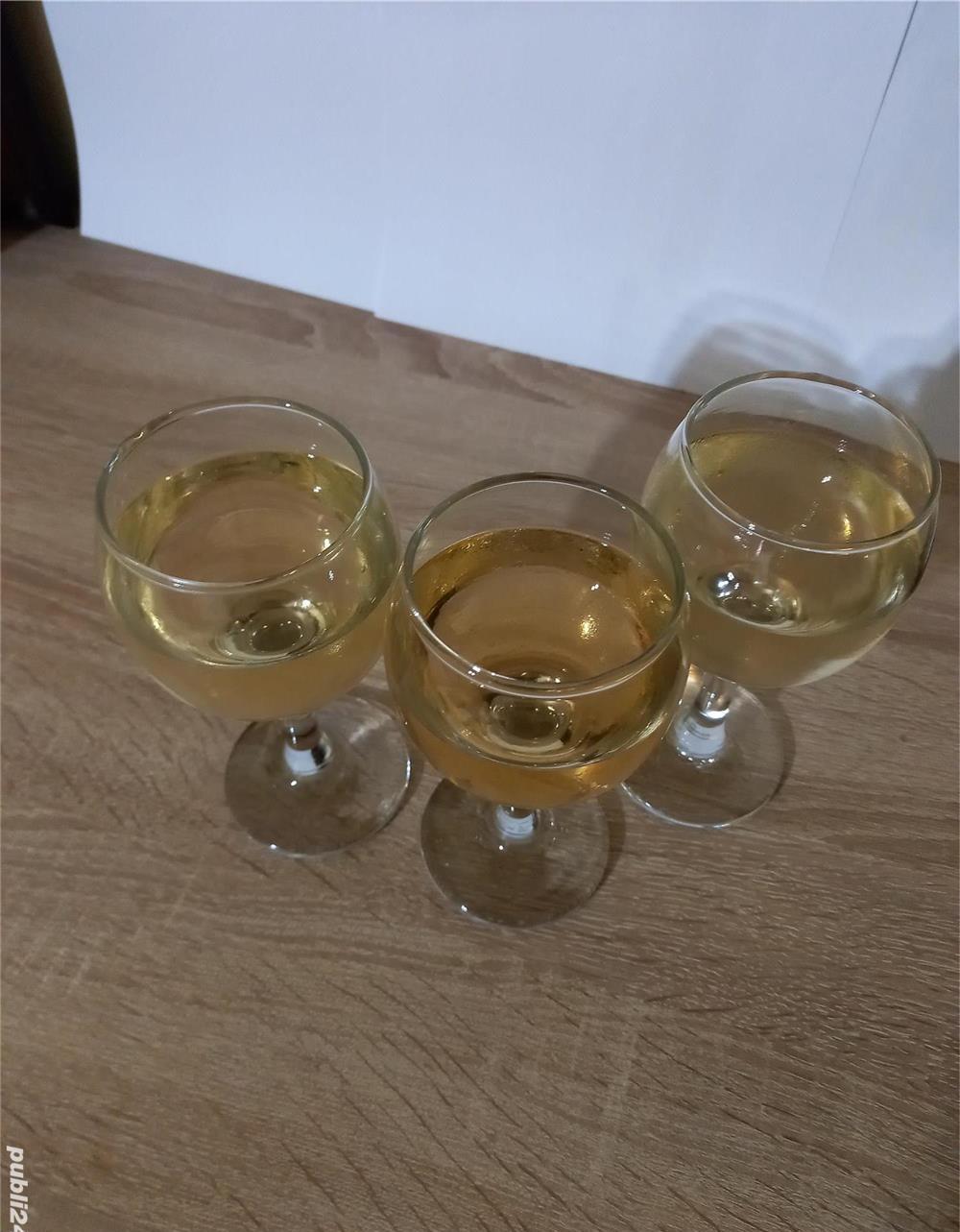 Vând vin nobil soiuri ZGHIHARĂ,FETEASCĂ ȘI ALIGOTE.