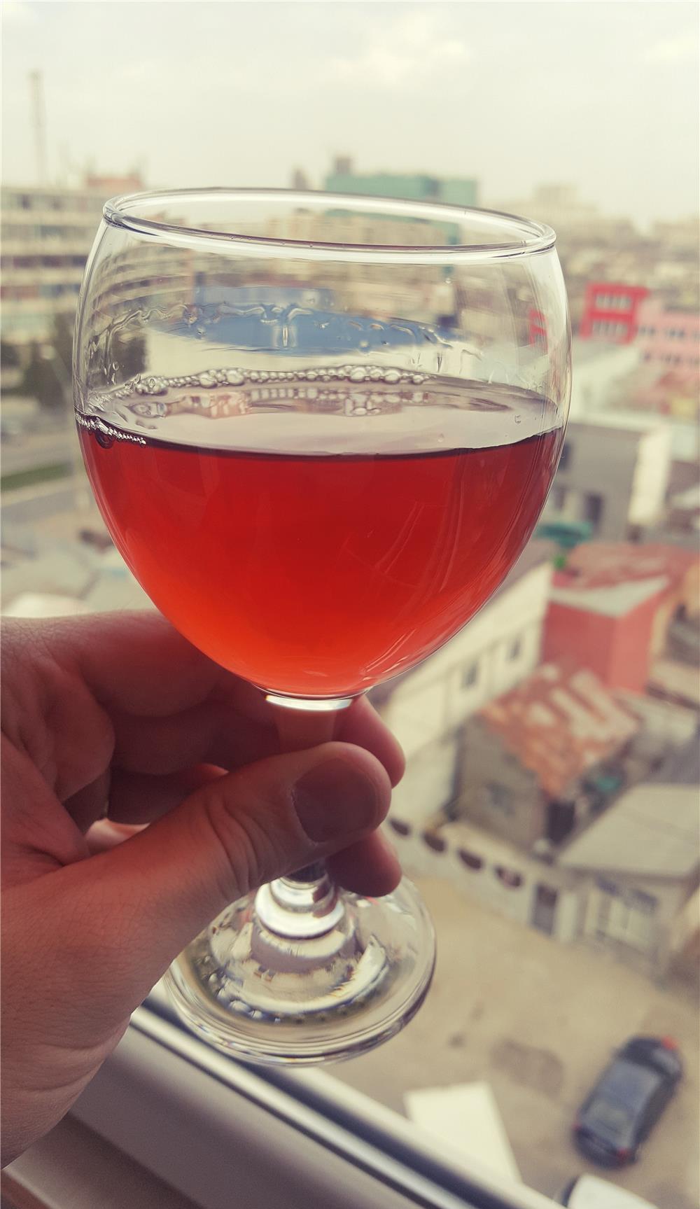 Vand vin rose natural, origine Nicoresti (Galati)