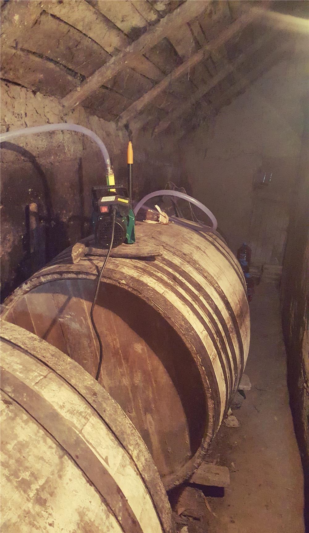 Vand vin rose natural, origine Nicoresti (Galati)