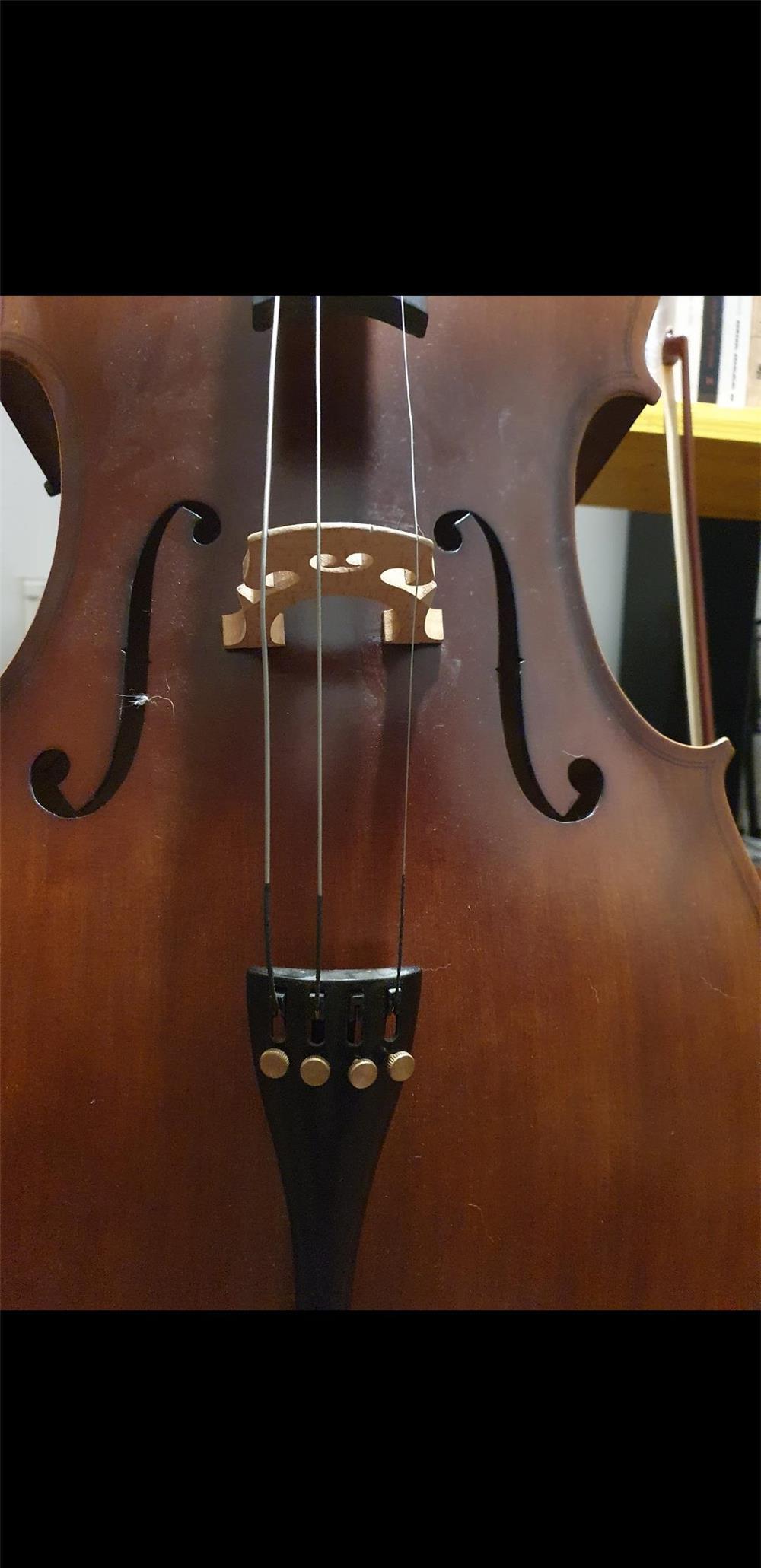 Vând violoncel nou Thomann