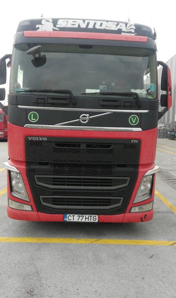 Vand volvo 2013 460 cp 2 rezervoare
