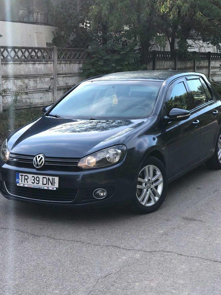 VÂND VW GOLF 1.4 TSI 122 CP