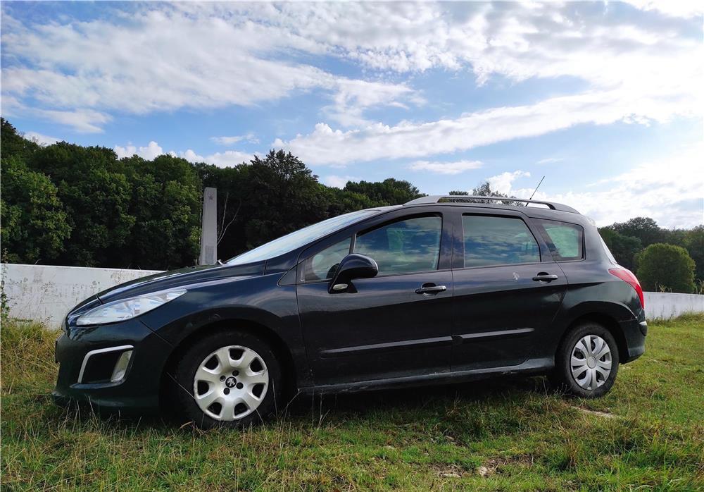 vând,$chimb cu GIP, SUV - Peugeot 308, an 2013