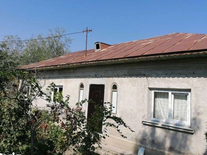 Vand/Schimb casa in Olteni