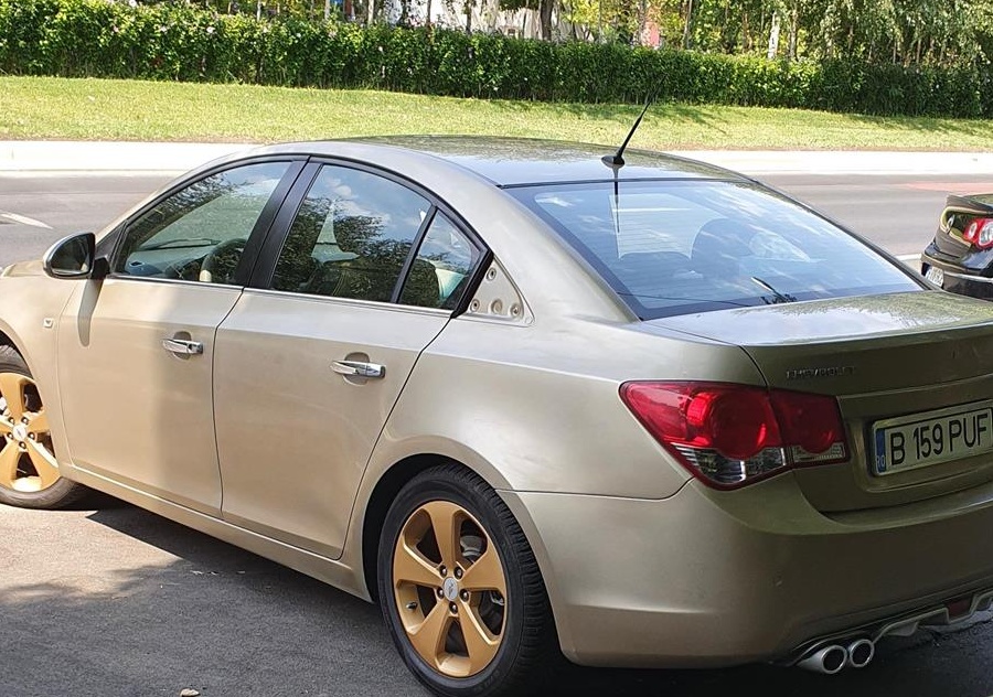 Vand/Schimb Chevrolet Cruze cu...