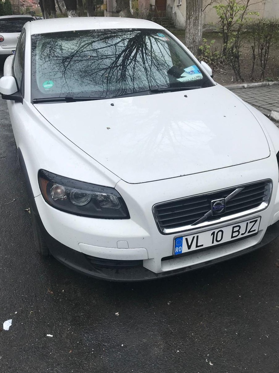 Vand//schimb, gospodarie complet utilata cu apartament 2 camere confort UNU,doar parter,maximum et1