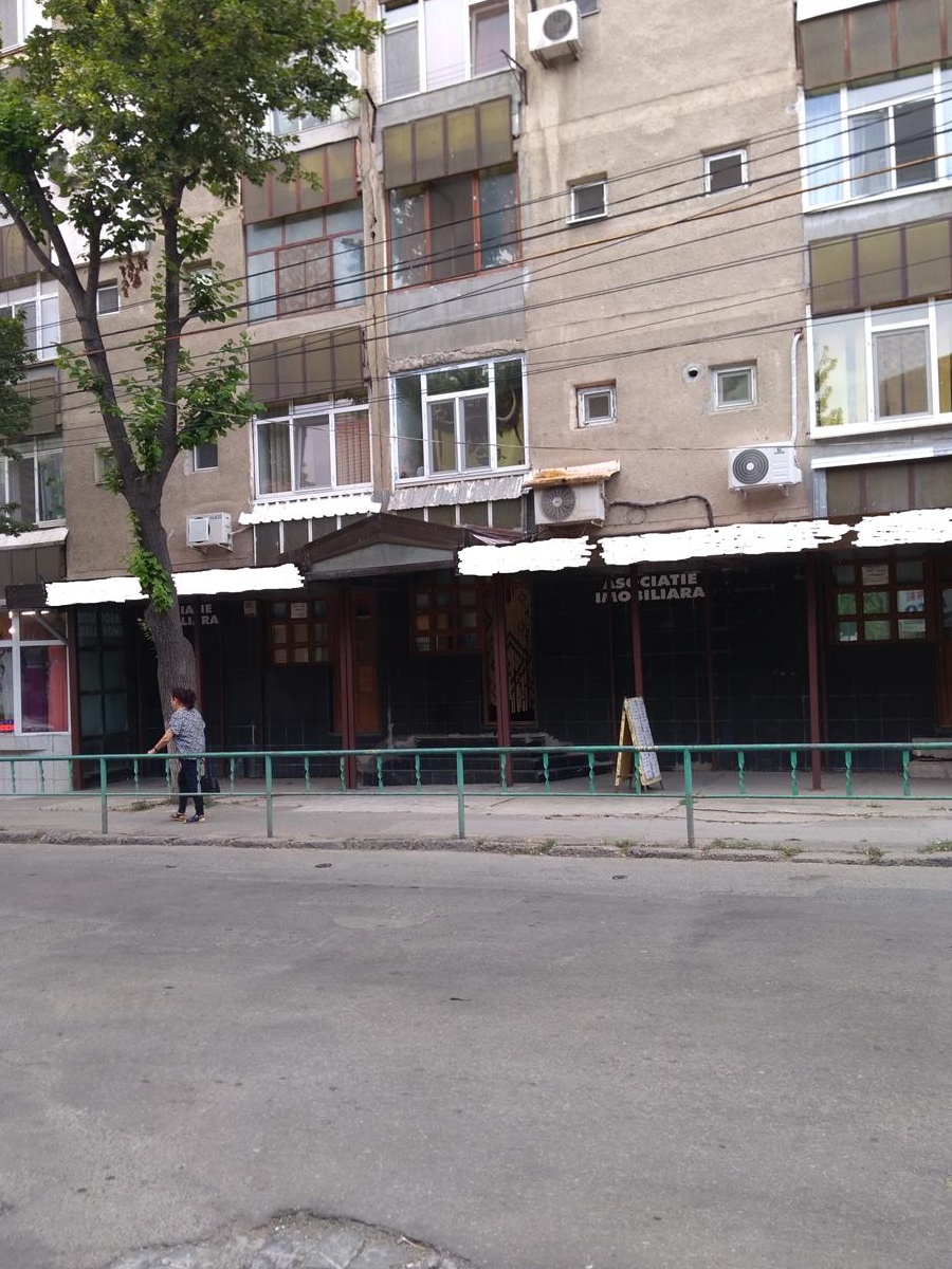 VAND/schimb  spatiu  comercial ultracentral, Tulcea cu Constanta