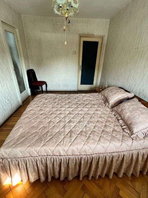Vanzare 3 camere Gara de Nord- Metrou