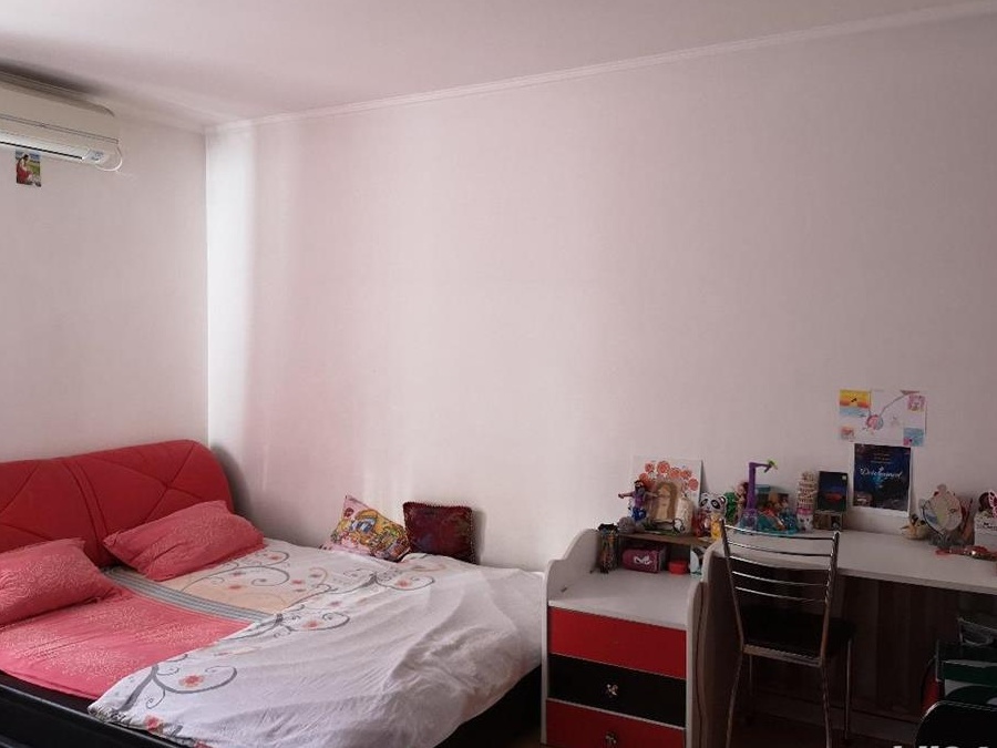 Vanzare 3camere vila
