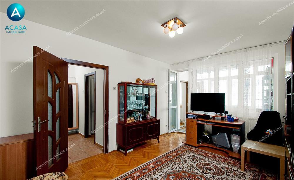 Vanzare apartament 2 camere confort 1 in Galati, Tiglina 2, etaj 2/4, sup 50 mp