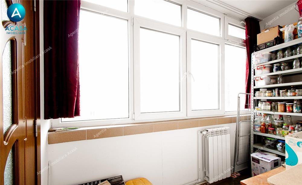 Vanzare apartament 2 camere confort 1 in Galati, Tiglina 2, etaj 2/4, sup 50 mp