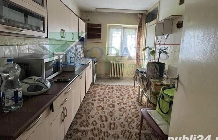 Vânzare apartament 2 camere decomandat