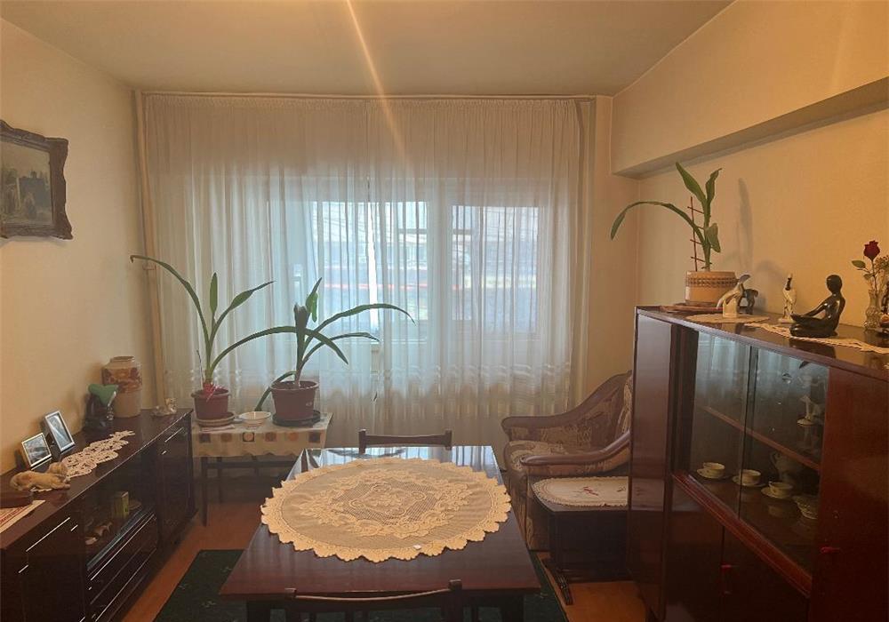 Vanzare apartament 2 camere zona UNIRII SUD