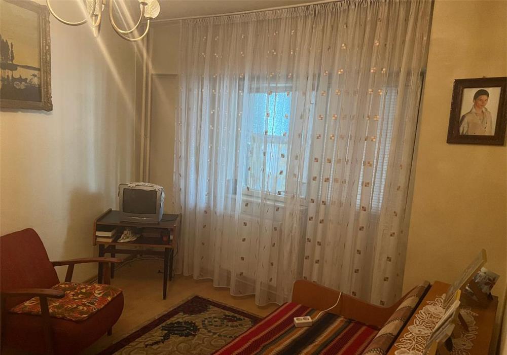 Vanzare apartament 2 camere zona UNIRII SUD