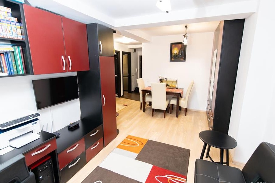 Vanzare apartament 3 camere Bucurestii Noi - loc de parcare inclus