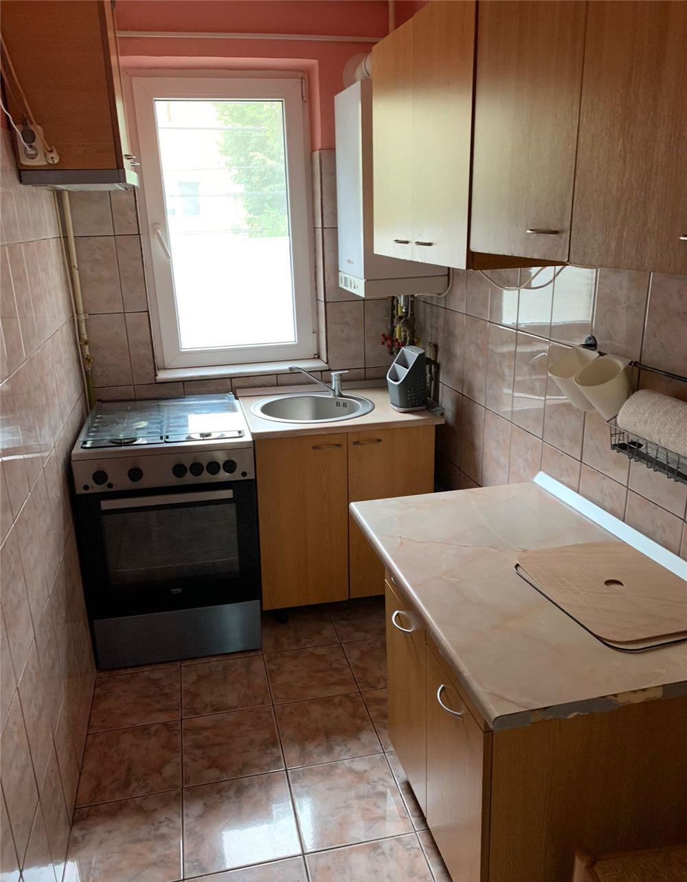 Vânzare APARTAMENT 3 CAMERE CONSTANȚA, TOMIS NORD , ETAJ 1/4, ZONA BADEA CÂRȚAN