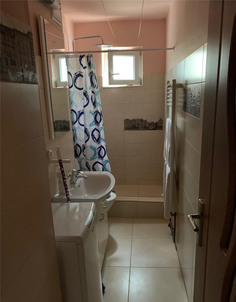 Vânzare APARTAMENT 3 CAMERE CONSTANȚA, TOMIS NORD , ETAJ 1/4, ZONA BADEA CÂRȚAN