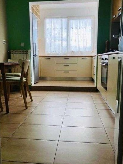 Vanzare apartament 3 camere zona Crangasi
