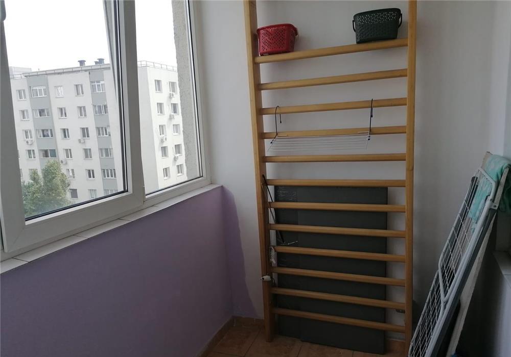 Vanzare apartament 4 camere zona Metrou Dristor