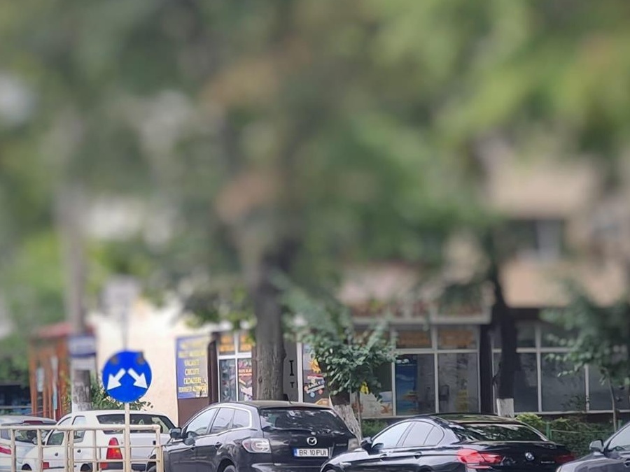 Vânzare apartament amenajat ca SPATIU COMERCIAL