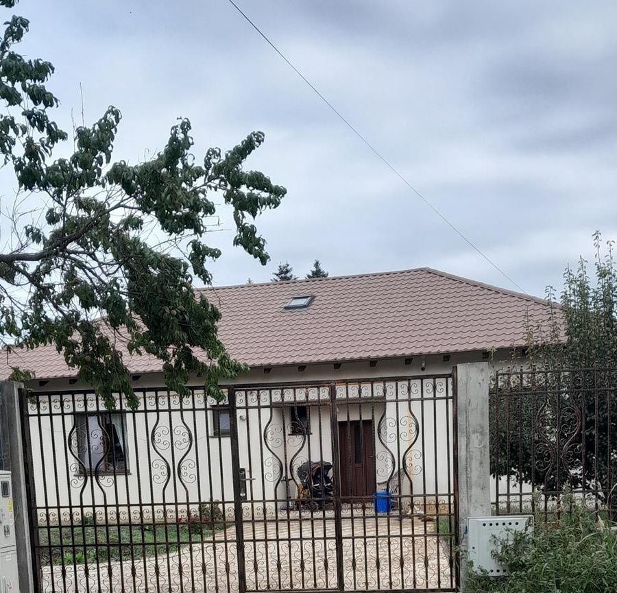 Vanzare casa Saftica cu teren 1200 mp - Proprietar