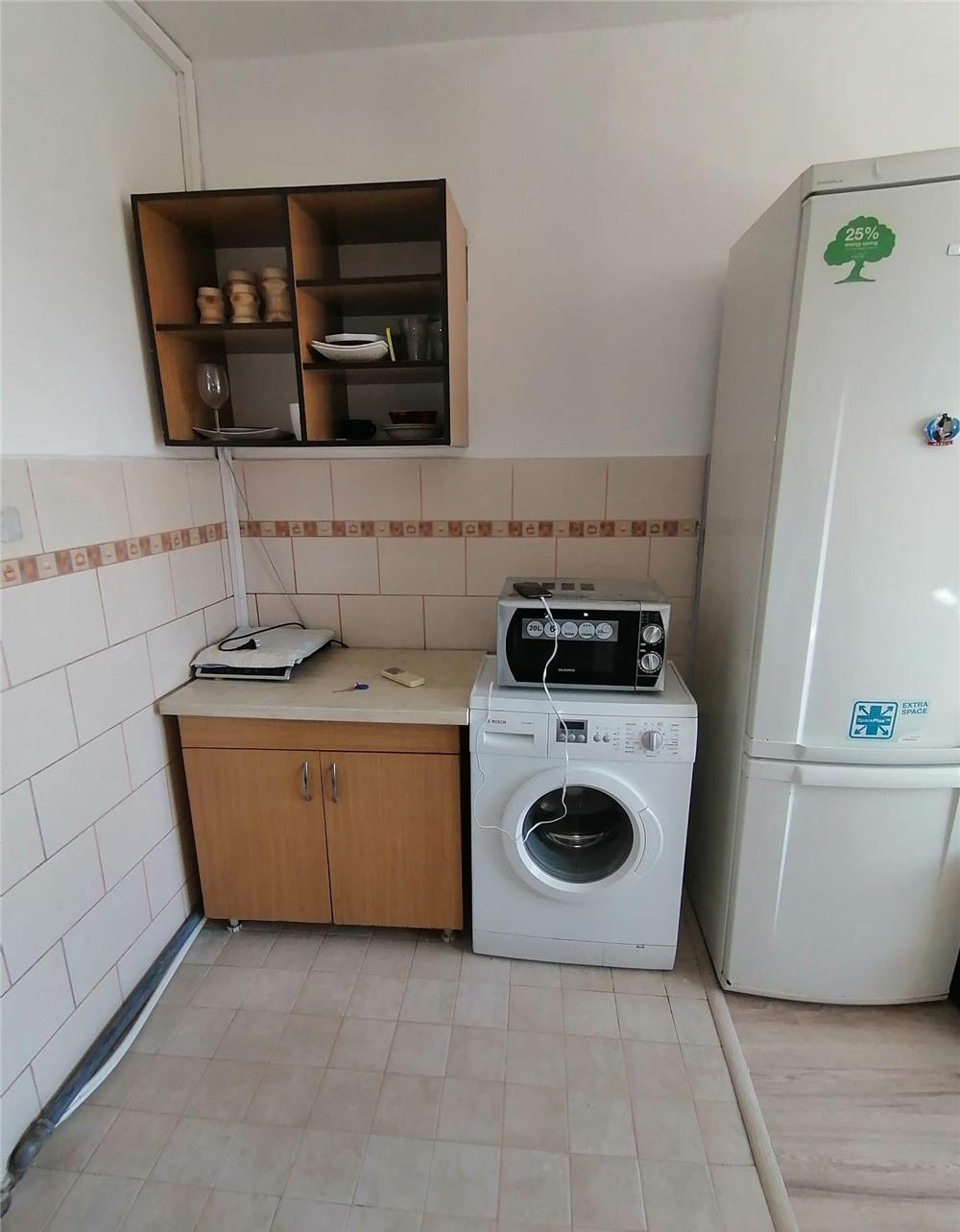 vanzare  garsoniera  suprafata 18 mp  zona  Complexul Studentesc