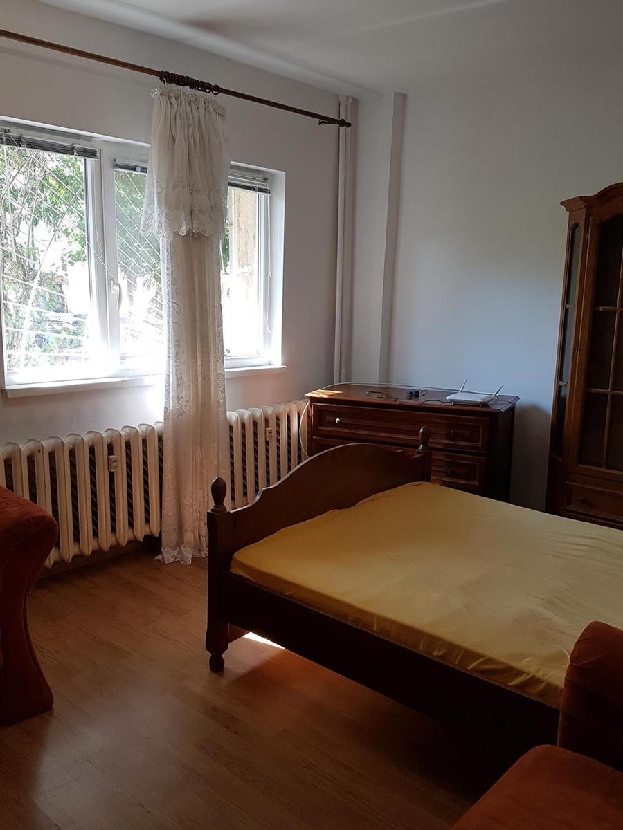 Vanzare garsoniera zona Colentina, D-na Ghica, str. Cremenita