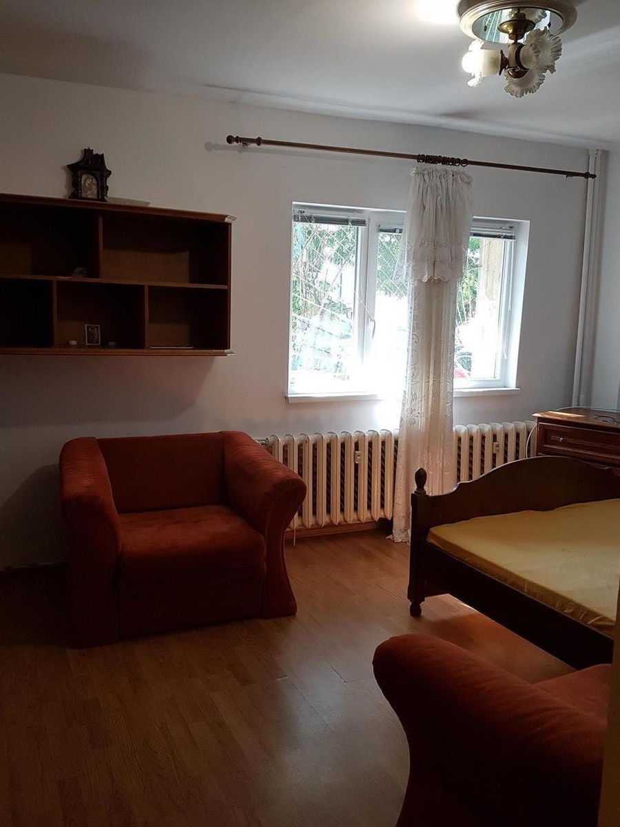 Vanzare garsoniera zona Colentina, D-na Ghica, str. Cremenita
