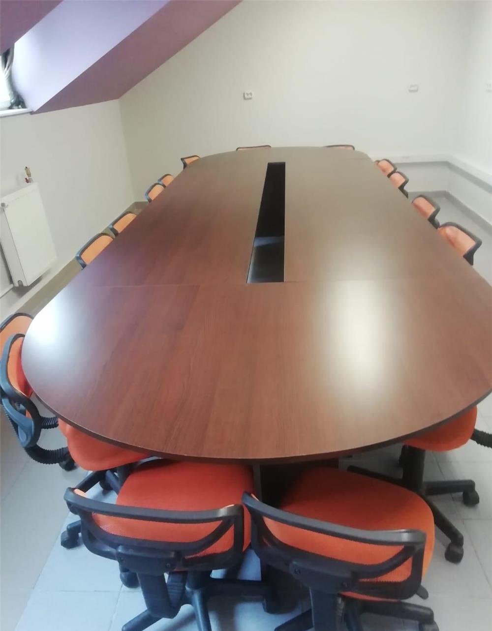 Vanzare mobilier