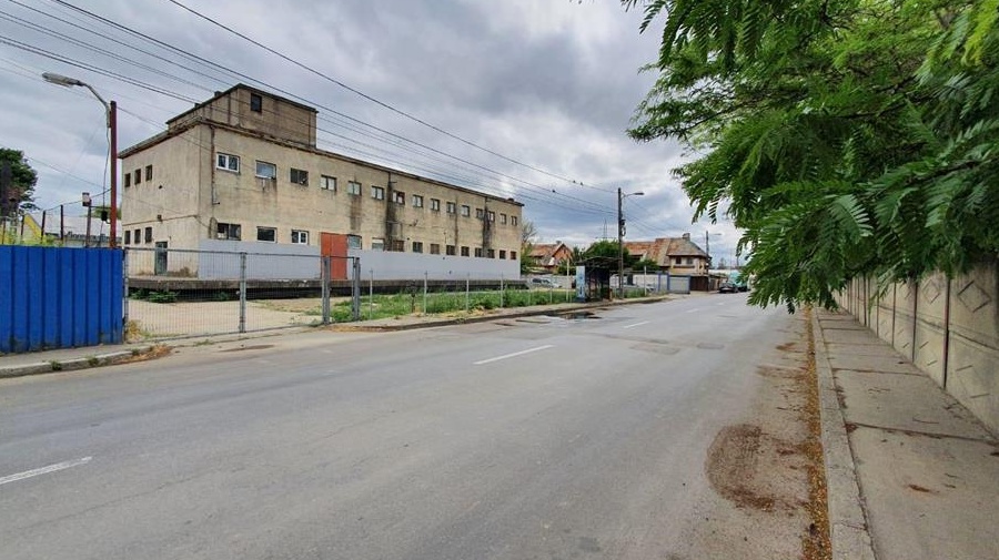Vanzare sau Inchiriere Cladire Depozitare   Productie   Birouri