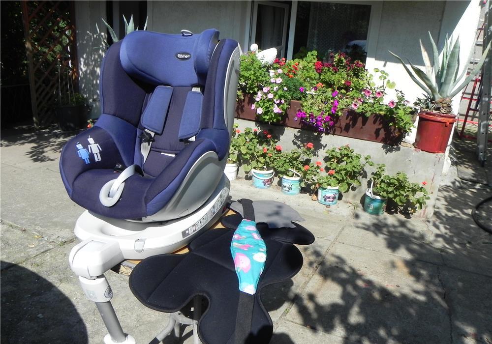 Vanzare scaun auto isofix pentru copil.