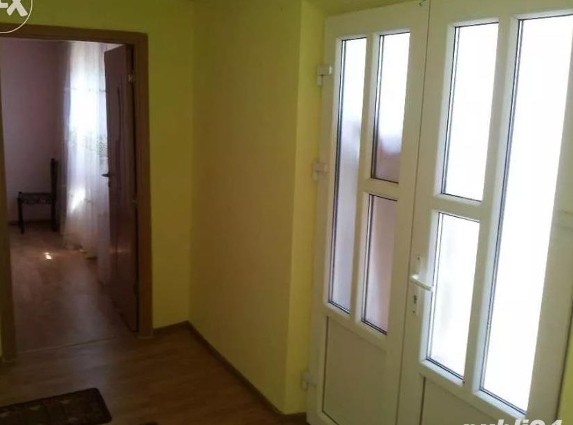 vanzare spatiu  comercial ( hala) + Casa (1000   lunar venit)