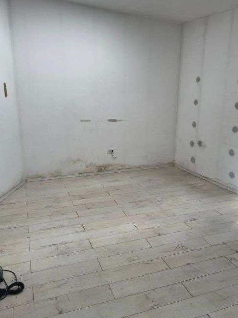 Vanzare spatiu comercial, parter, ultracentral, Dacia, Eminescu, comis