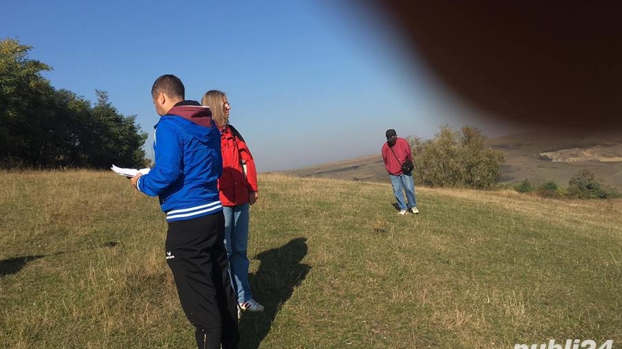 Vanzare teren intarvilan
