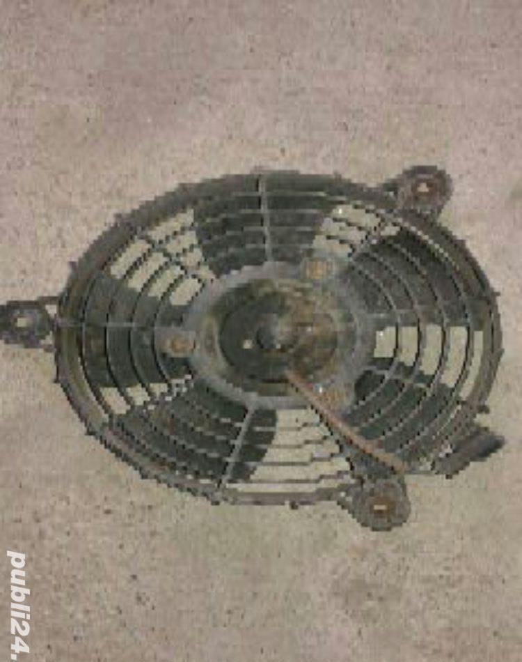 Ventilator AC si apa cielo