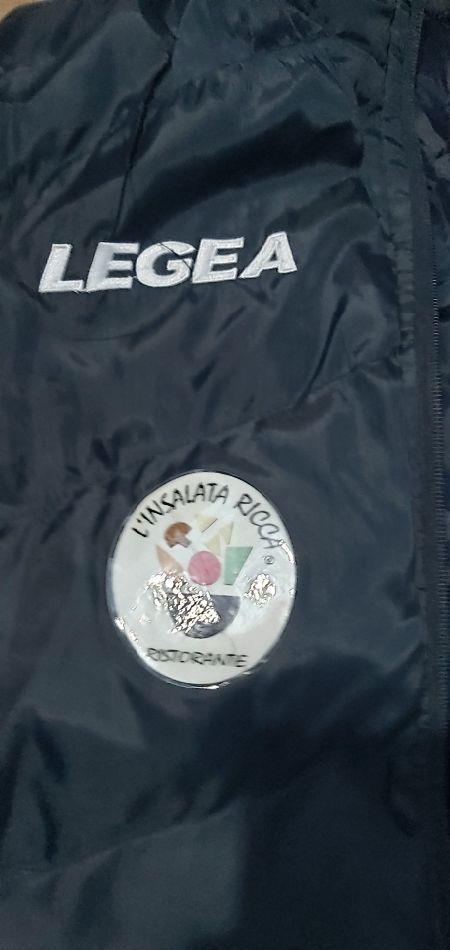 Vesta  matlasată cu gluga de bărbați marca originală LEGEA