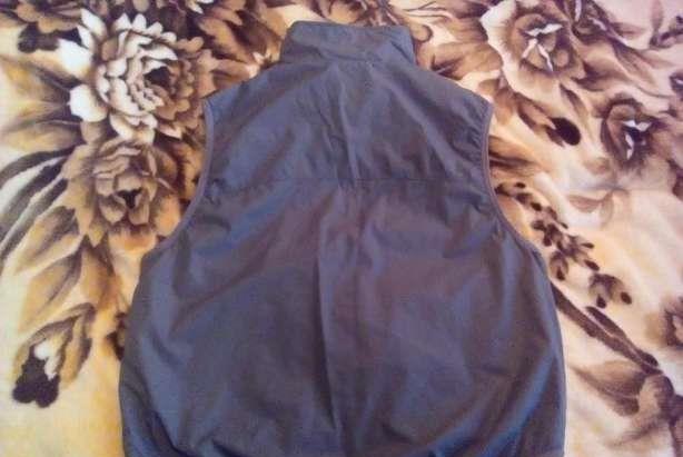 Vesta Nike ACG3 XL Gri cu multe buzunare water resistant pt Pescari
