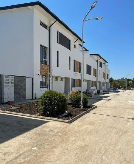 Vila 4 camere str. Teius- Rahova finalizata . Ansamblu rezidential securizat