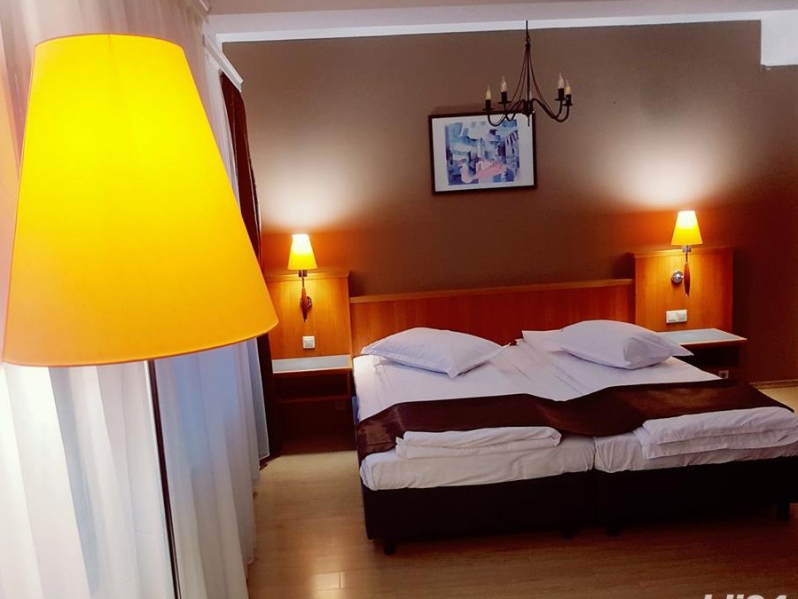Vila 4*  DE VANZARE