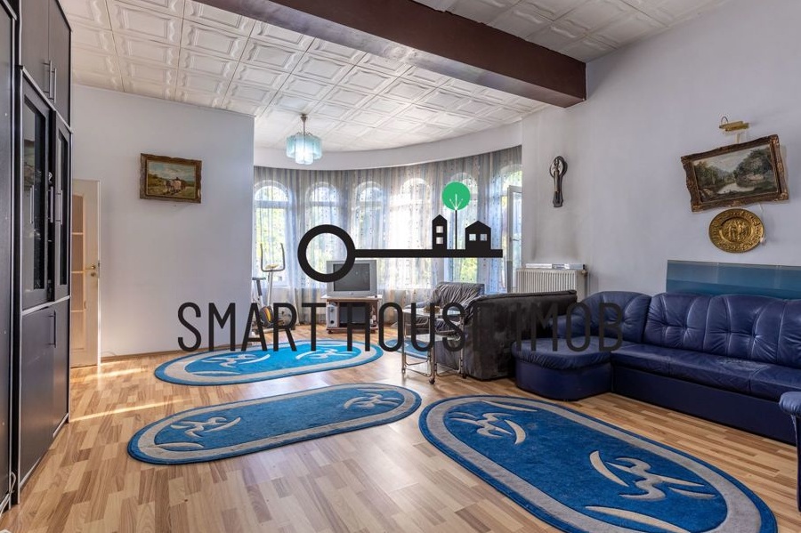 Vila de vanzare in Predeal-Locatie premium!